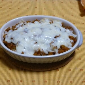 お手軽ソースで作るひき肉とポテトの重ね焼き♪